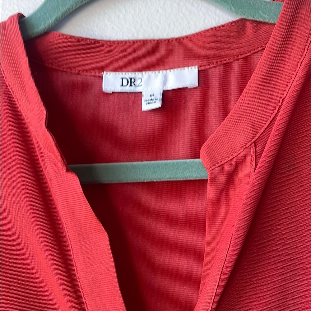 DR2 Ruched Mesh Button Front Shirt Burnt Orange Size M - Picture 2 of 10